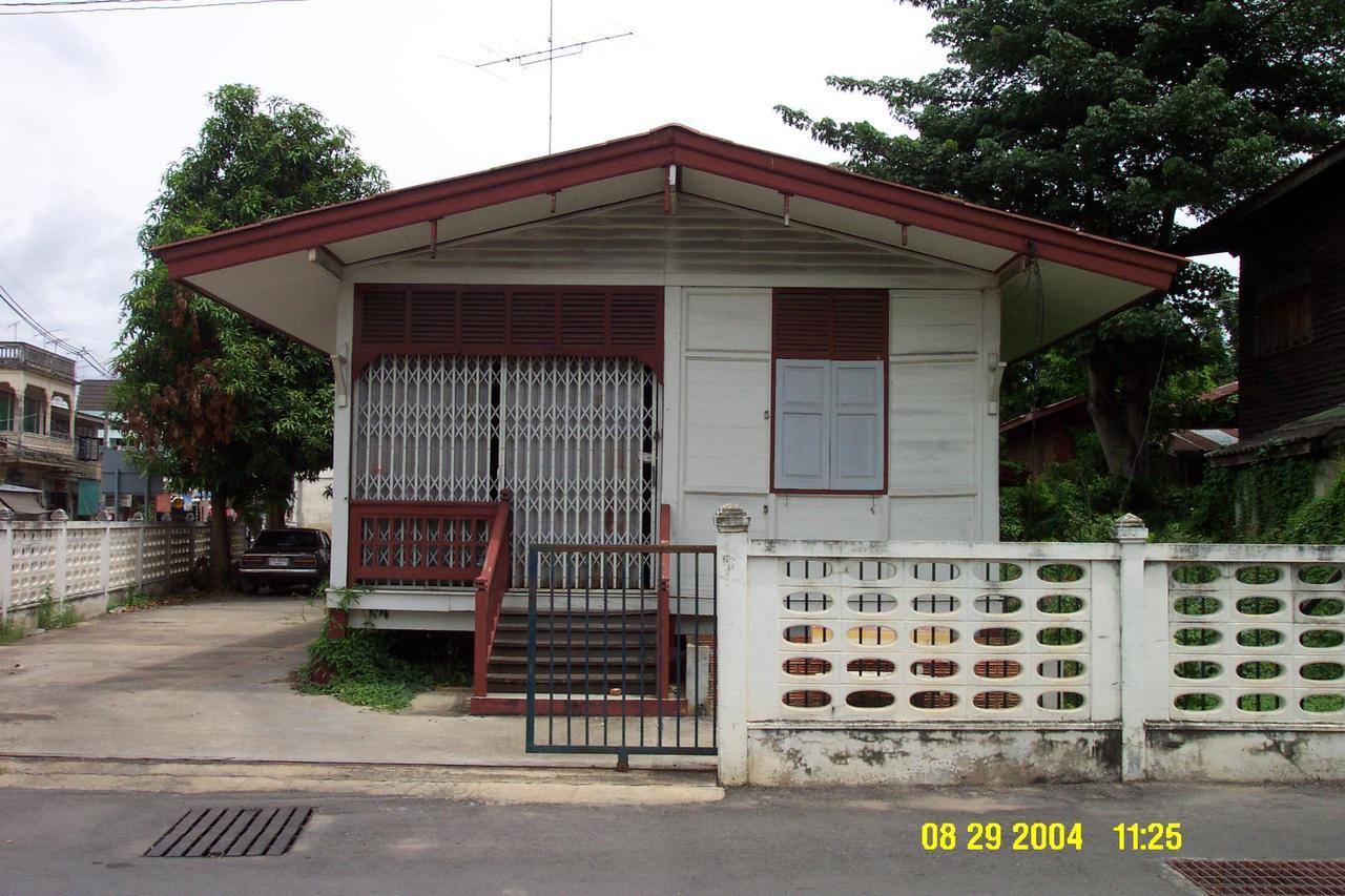Bankaikow Pansiyon Kanchanaburi Dış mekan fotoğraf